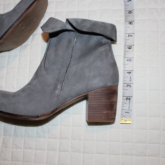 Zapato Fold-Over Leather Boot - Women - Picture 6 of 14